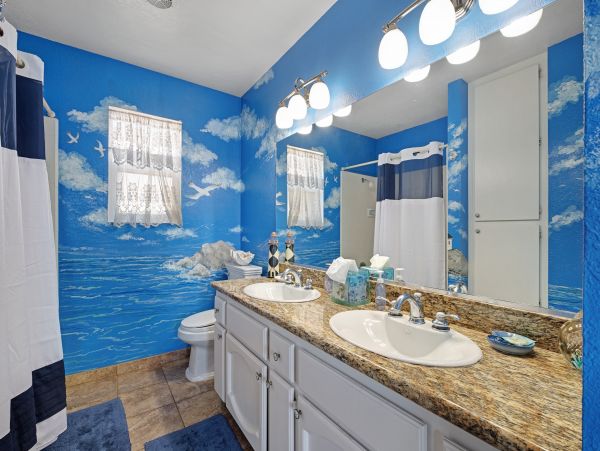 Santa Barbara County Home 984315