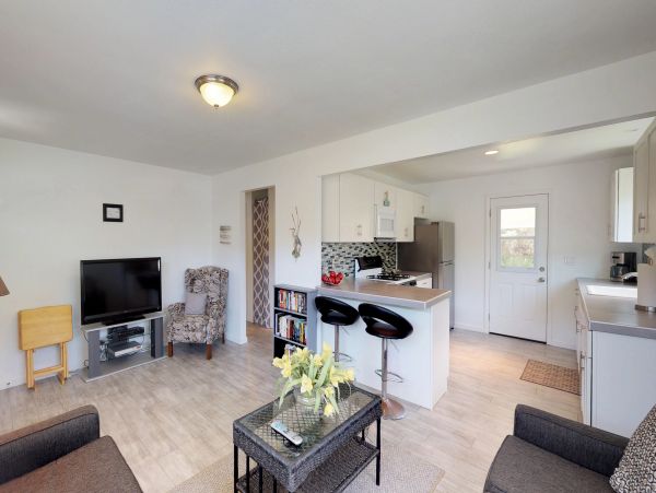 Santa Barbara County Home 984316