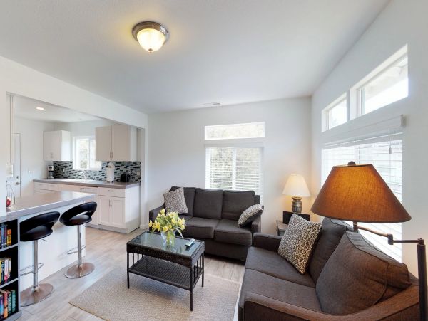 Santa Barbara County Home 984316