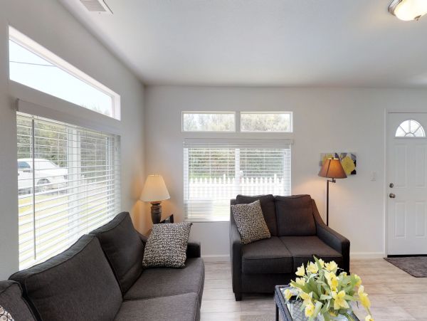 Santa Barbara County Home 984316