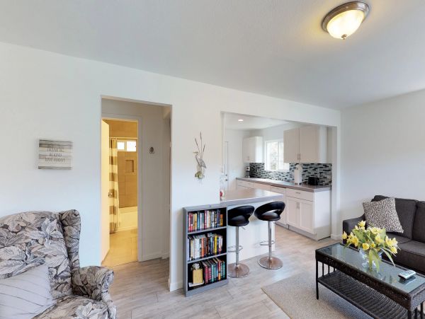 Santa Barbara County Home 984316