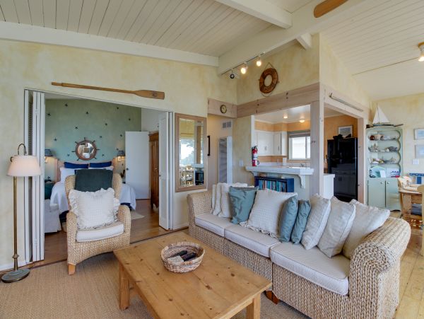 Santa Barbara County Home 984317
