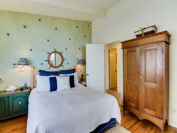Santa Barbara County Home 984317