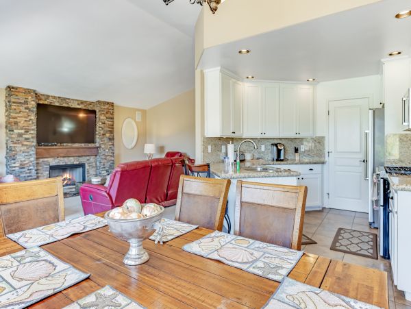 Santa Barbara County Home 984318
