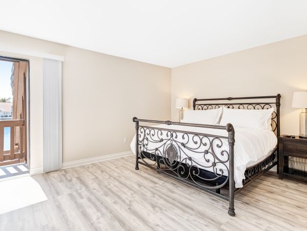 Santa Barbara County Home 984319