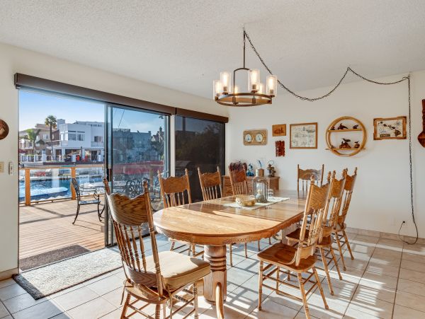 Santa Barbara County Home 984320