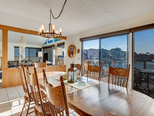 Santa Barbara County Home 984320