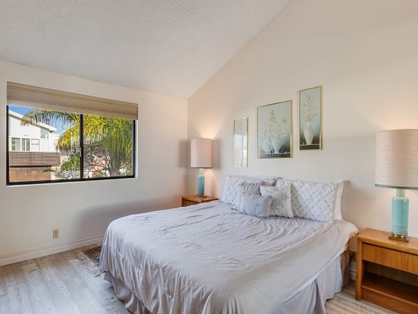 Santa Barbara County Home 984320