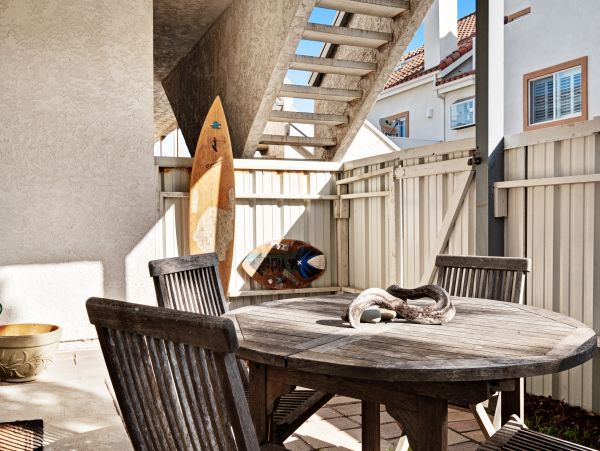 Santa Barbara County Home 984321