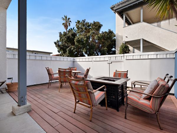 Santa Barbara County Home 984321