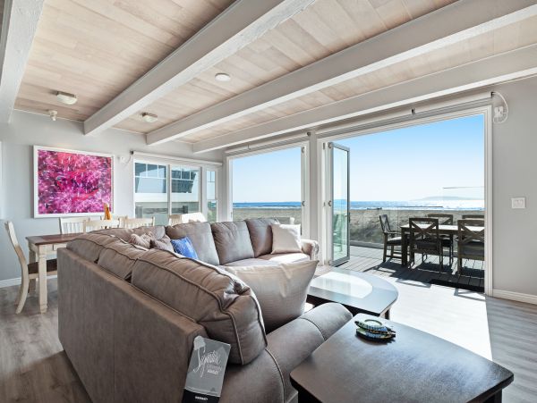 Santa Barbara County Home 984322