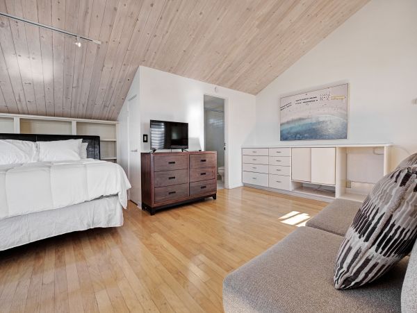 Santa Barbara County Home 984323
