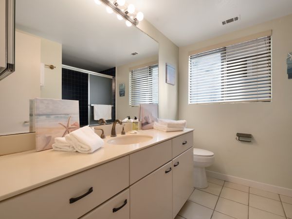 Santa Barbara County Home 984323