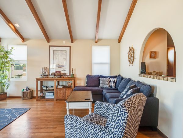 Santa Barbara County Home 984324