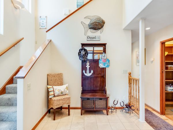 Santa Barbara County Home 984324