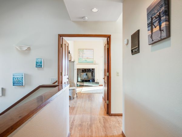 Santa Barbara County Home 984324