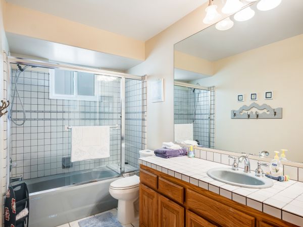 Santa Barbara County Home 984324