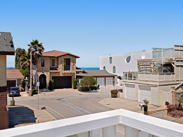 Santa Barbara County Home 984325