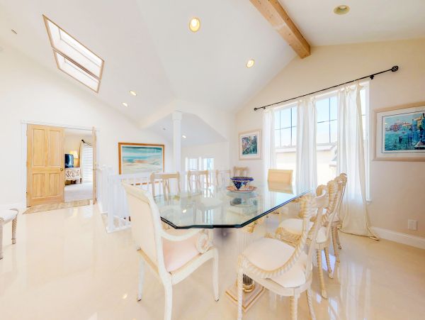 Santa Barbara County Home 984325