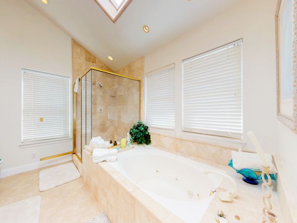 Santa Barbara County Home 984325