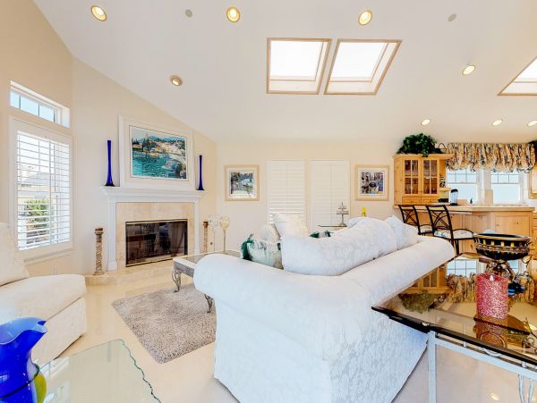 Santa Barbara County Home 984325