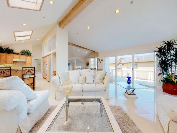 Santa Barbara County Home 984325