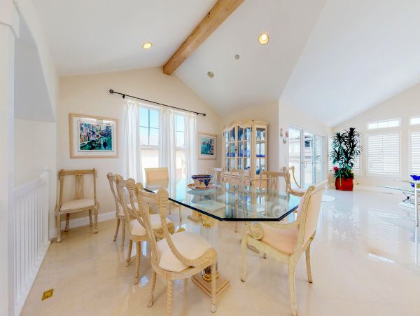 Santa Barbara County Home 984325