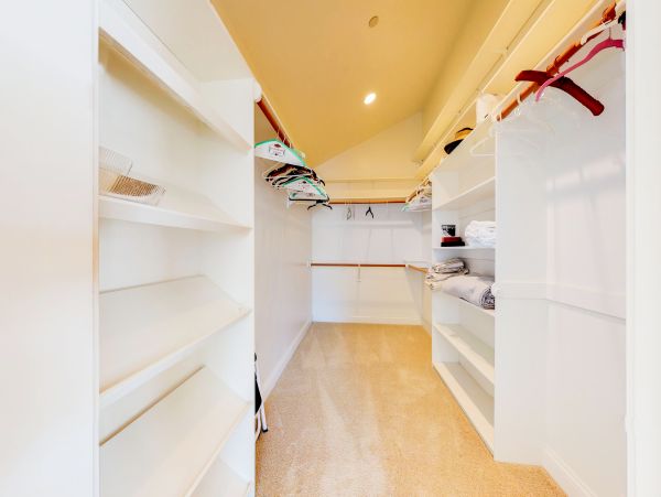 Santa Barbara County Home 984325