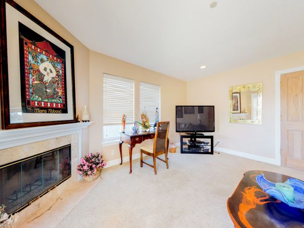 Santa Barbara County Home 984325