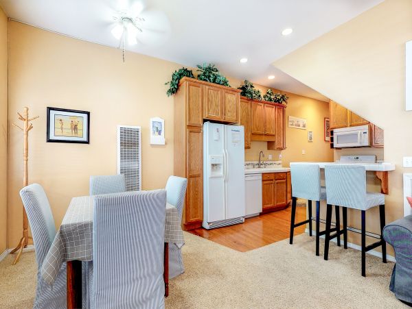 Santa Barbara County Home 984326