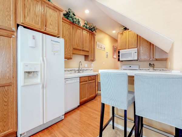 Santa Barbara County Home 984326
