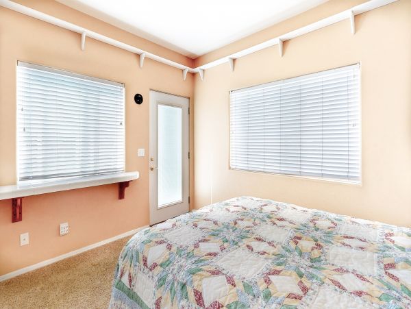 Santa Barbara County Home 984326