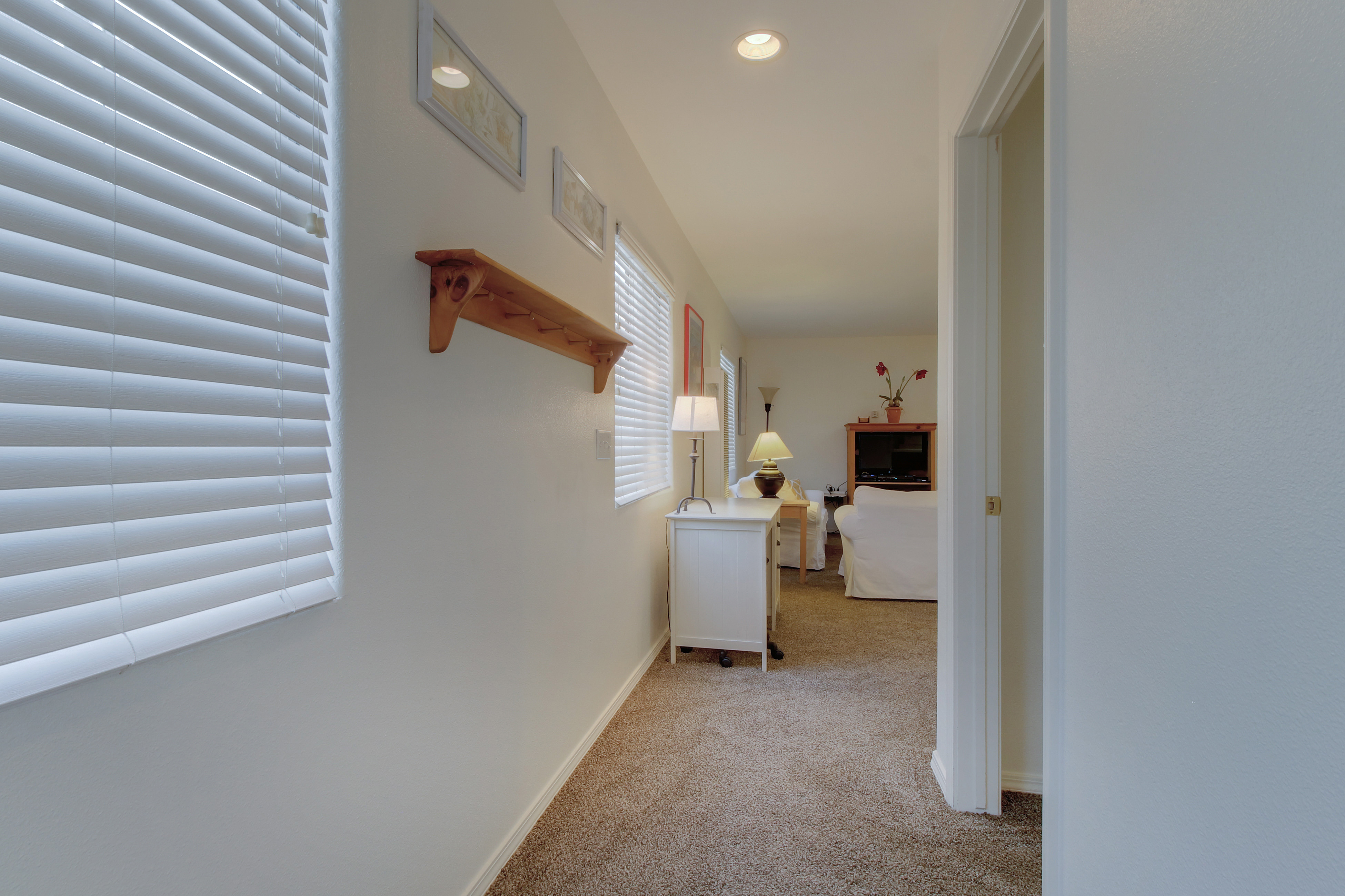 Santa Barbara County Home 984327