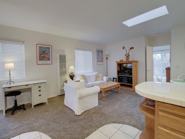 Santa Barbara County Home 984327