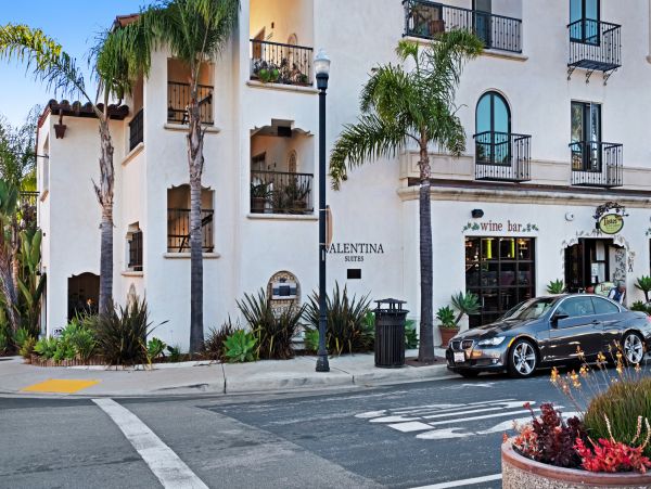 Santa Barbara County Home 984328