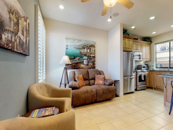 Santa Barbara County Home 984328