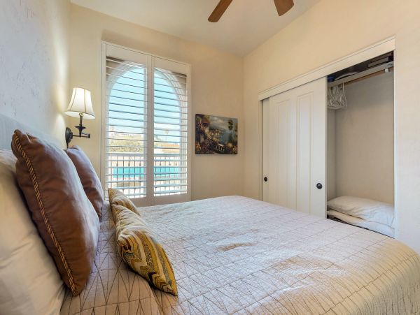 Santa Barbara County Home 984328