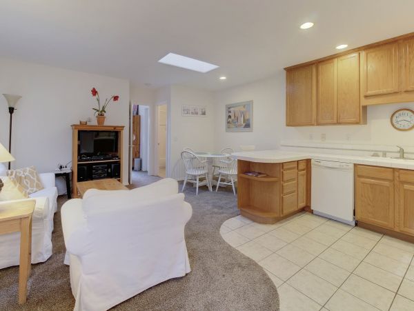 Santa Barbara County Home 984330