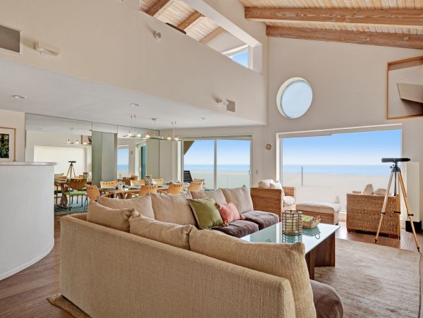 Santa Barbara County Home 984331
