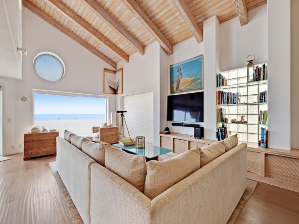 Santa Barbara County Home 984331