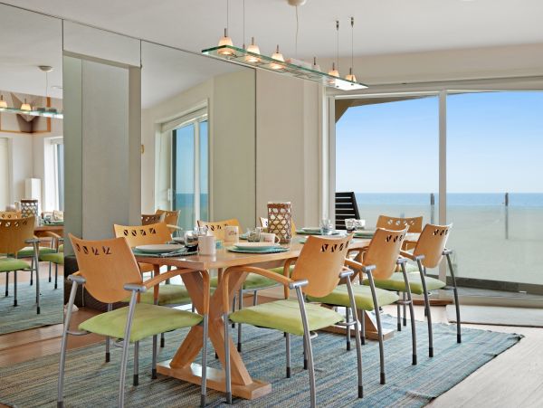 Santa Barbara County Home 984331
