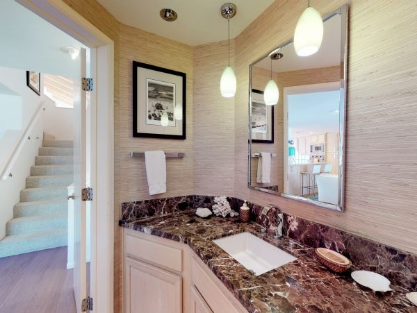 Santa Barbara County Home 984331