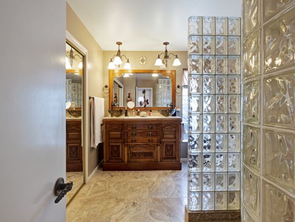 Santa Barbara County Home 984332