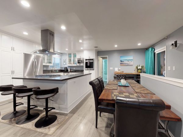 Santa Barbara County Home 984333