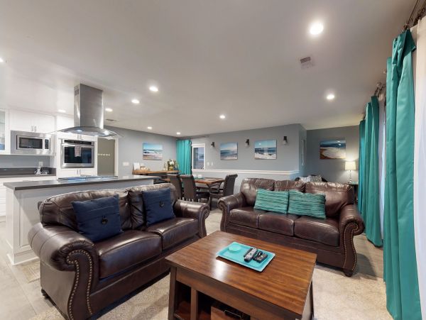 Santa Barbara County Home 984333