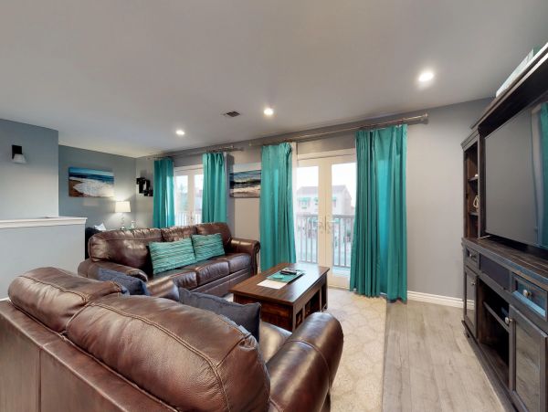 Santa Barbara County Home 984333