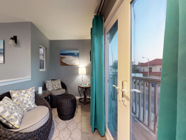 Santa Barbara County Home 984333