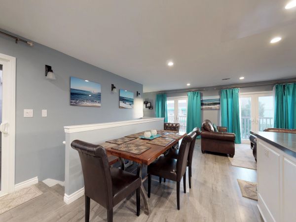 Santa Barbara County Home 984333