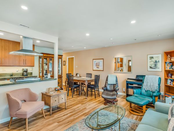 Santa Barbara County Home 984335