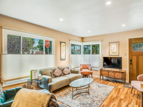 Santa Barbara County Home 984335